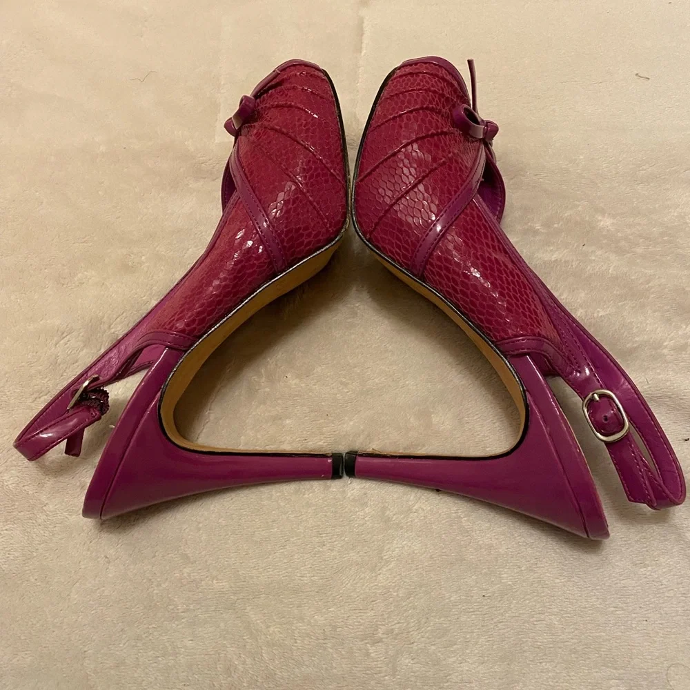 White House Black Market Fuchsia Slingback Heels